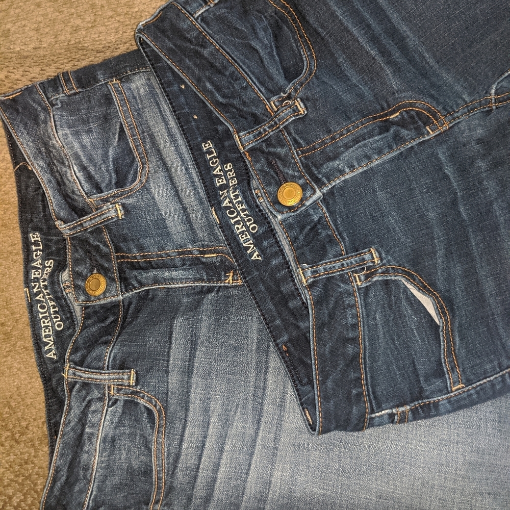 BOGO***American Eagle Jeggings Size 6